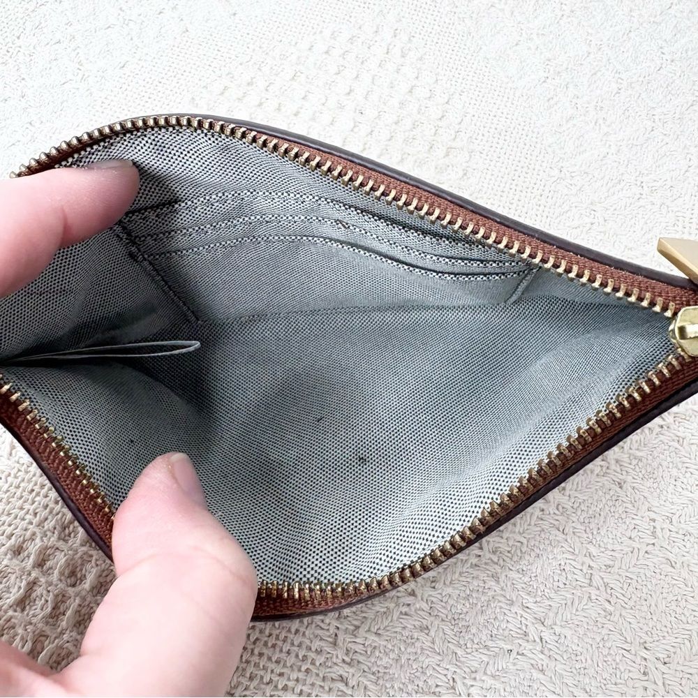 Fossil Brown Leather Slim Pouch Wristlet NO STRAP - Picture 4 of 5